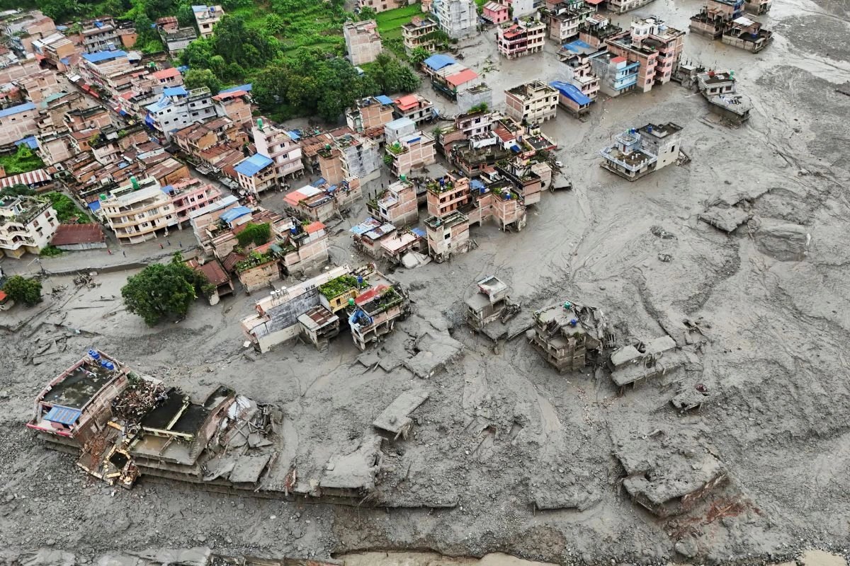 Nepal landslide death toll rises to 1,386, over 5,100 missing
