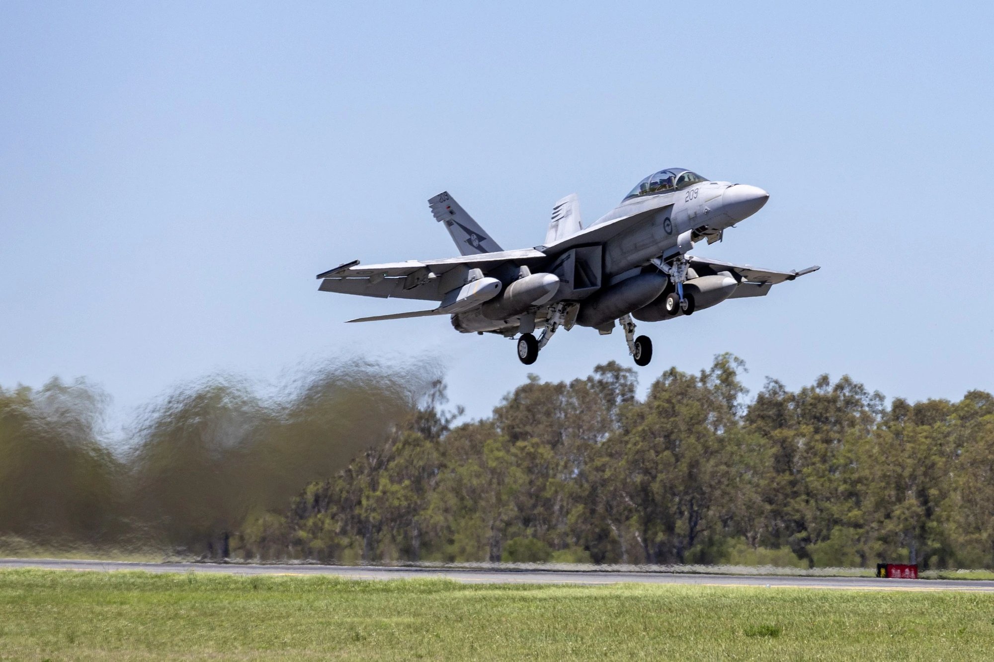Australia declares JASSM-ER and LRASM operational on F/A-18F Super Hornets