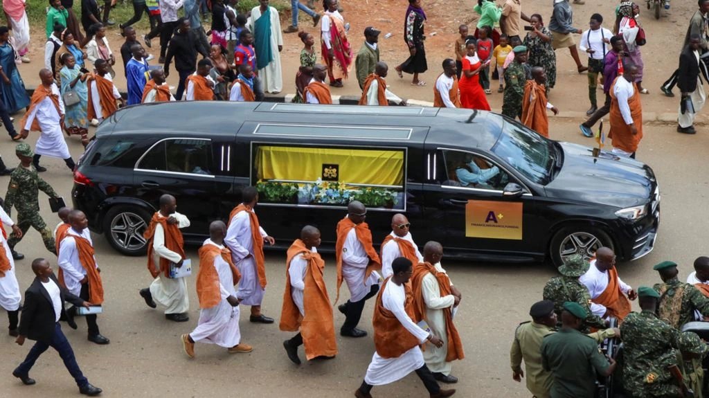 Uganda buries King Oyo as succession dispute splits Tooro royal family