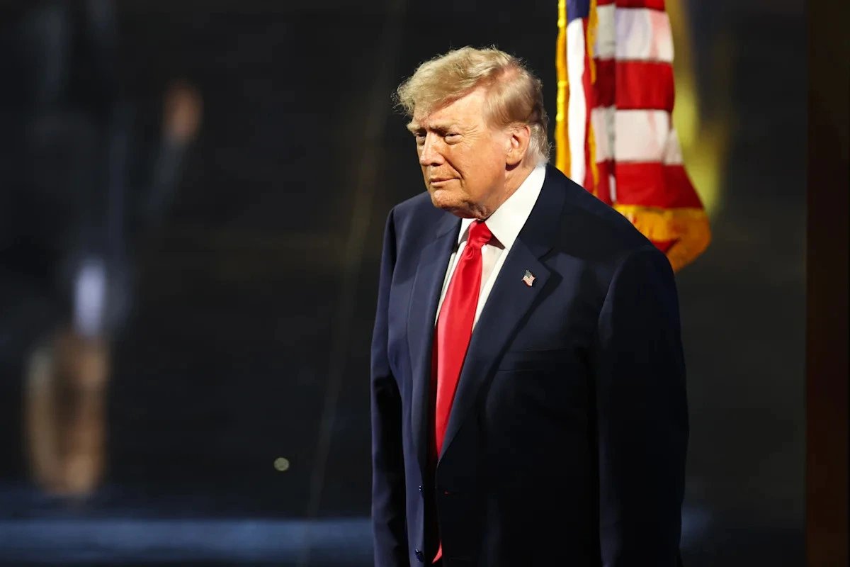Акции 14 из 17 компаний после сделок с администрацией Трампа упали ниже первоначальных уровней