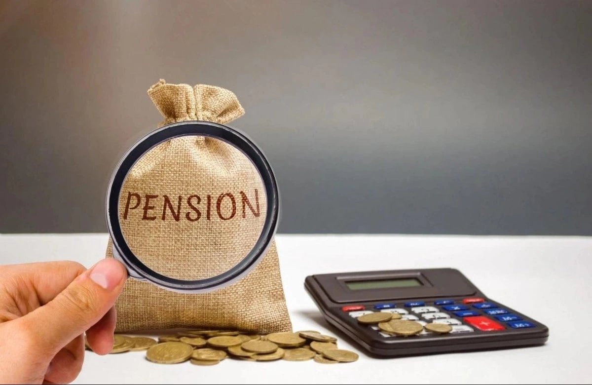 Uzbekistan proposes raising retirement age to 63 for men, 58 for women by 2039