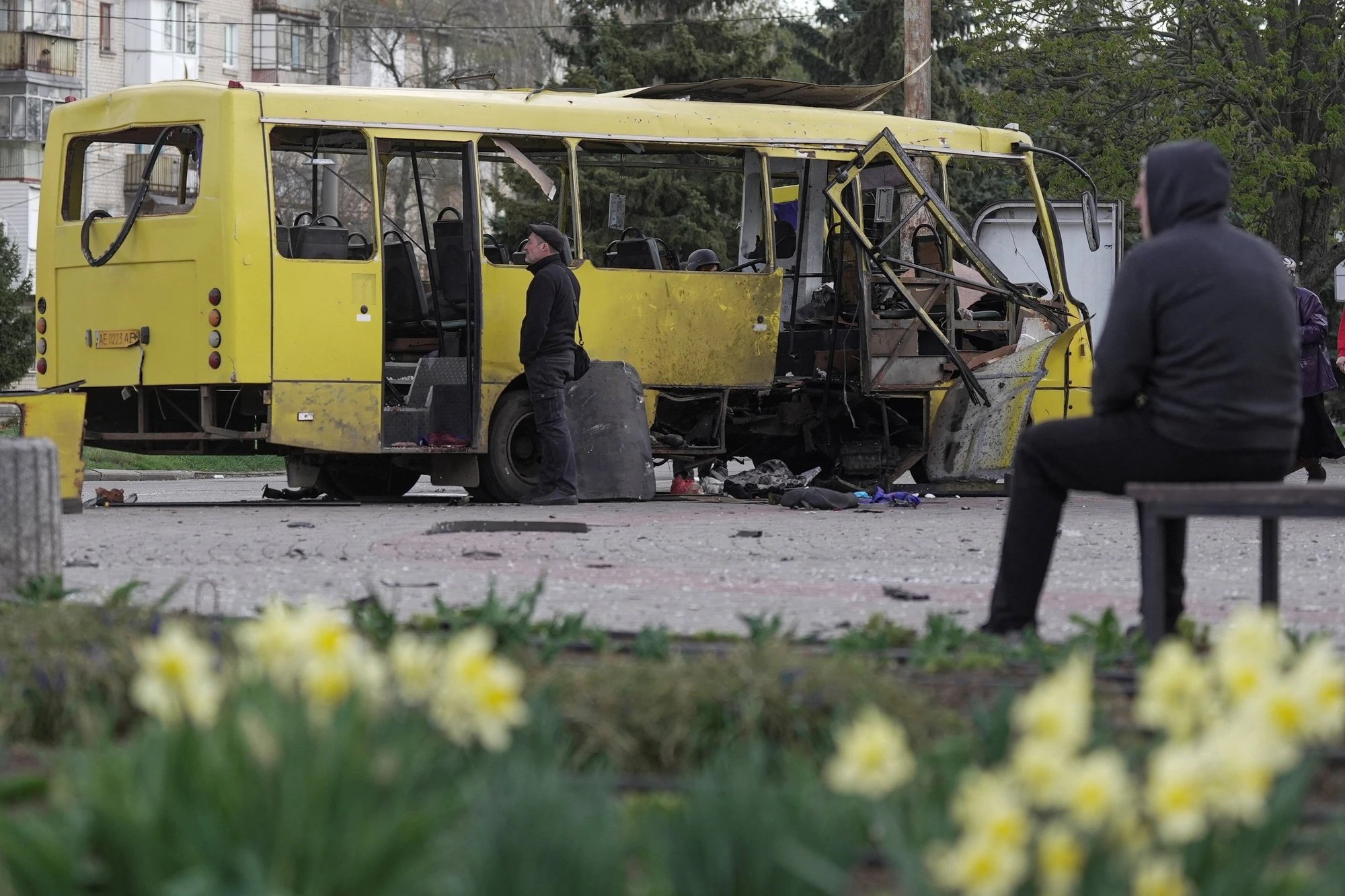 Russian drone strike on bus in Nikopol kills five, injures seven