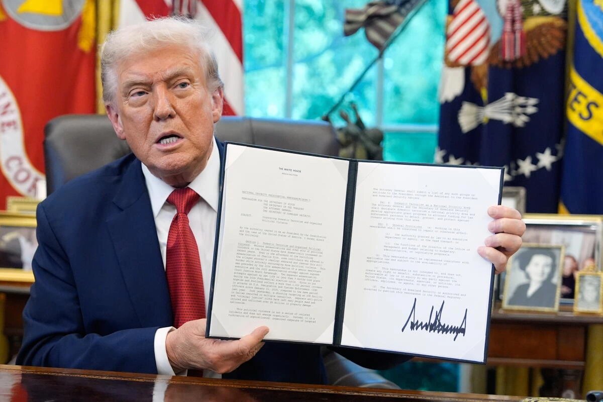 Трамп запретил канадские товары в госзакупках США