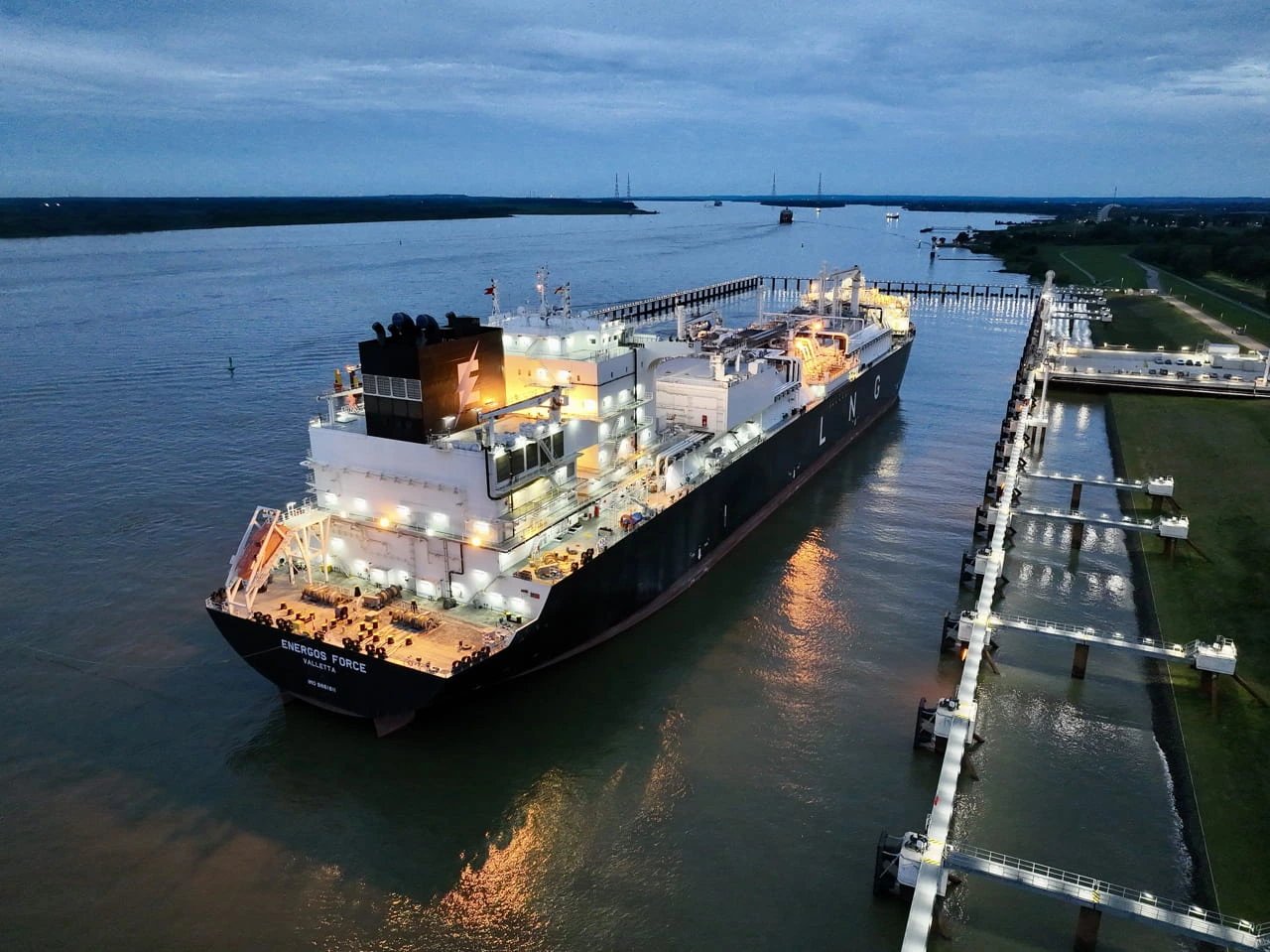 LNG prices could rise a third as Hormuz supply crunch persists