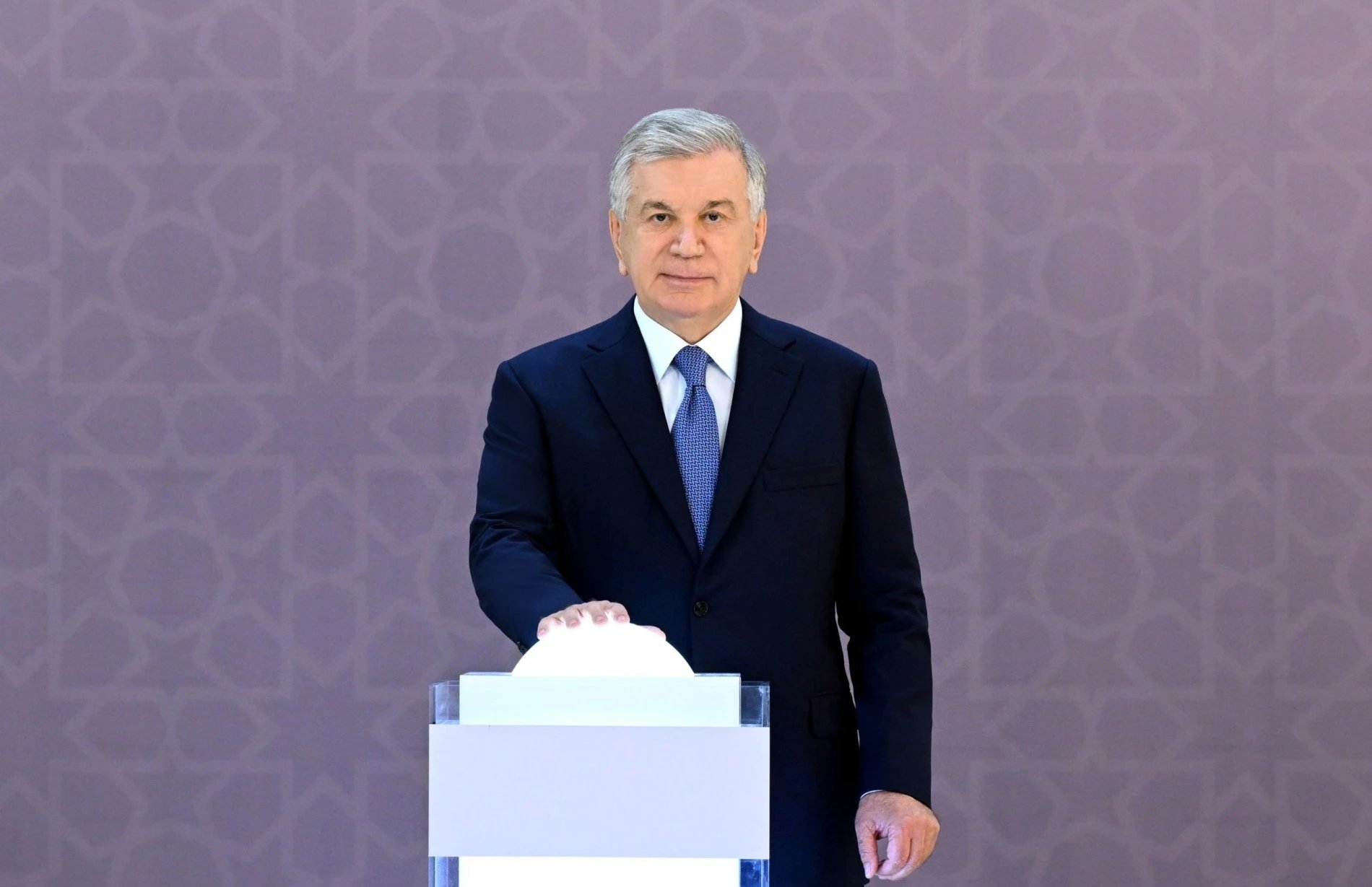 Мырзаев Қарақалпақстанда $7,6 млрд жобаларды іске қосты