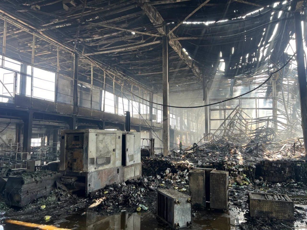 Russian strikes destroy 2.1 million sq m of Ukraine warehouse space, retailer says