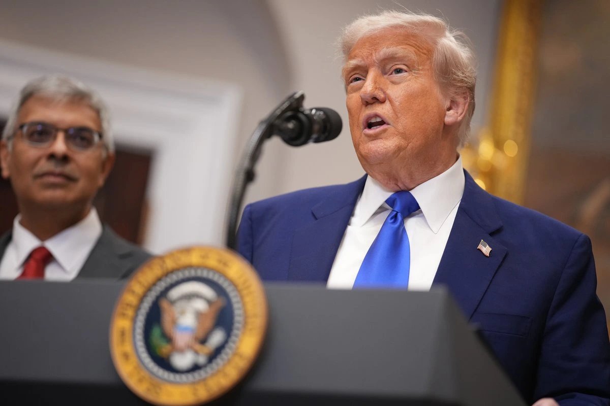 Ученые обеспокоены планами Трампа передать контроль над грантами NIH политическим назначенцам