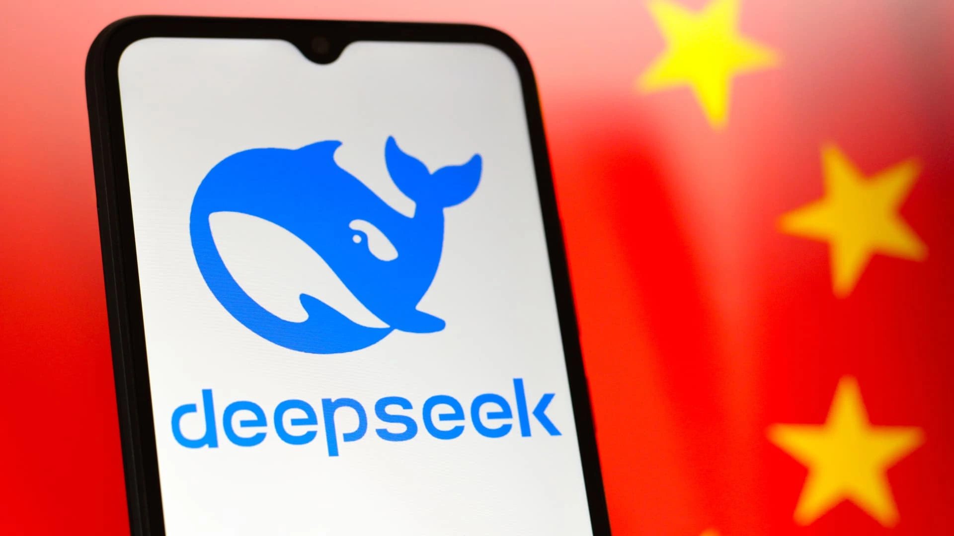 Қытайлық AI модельдері екі әзірлеуші платформасында трафиктің басым бөлігін иеленді