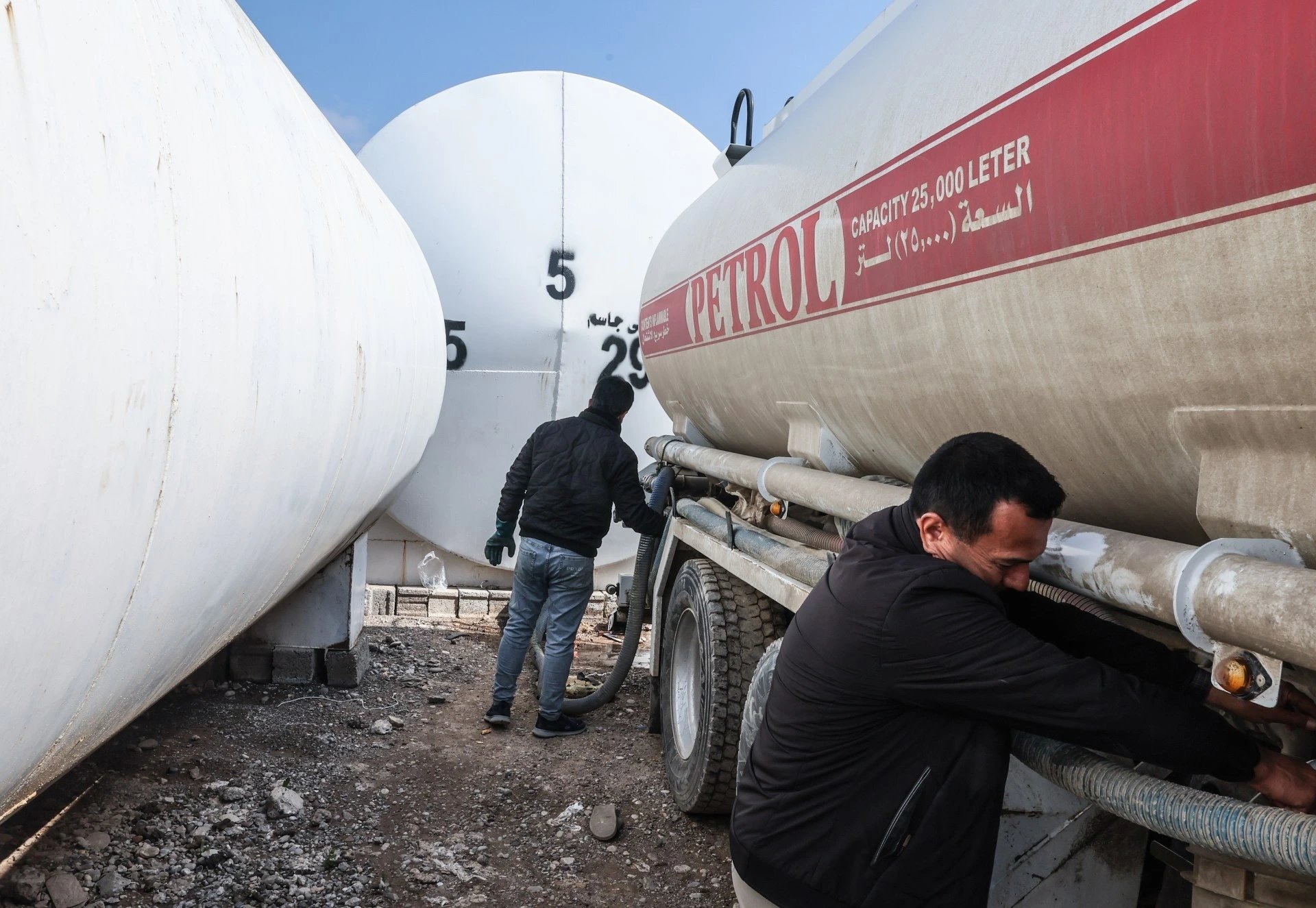 Экономика Ирака страдает из-за войны с Ираном: падают доходы от нефти и нарушена торговля