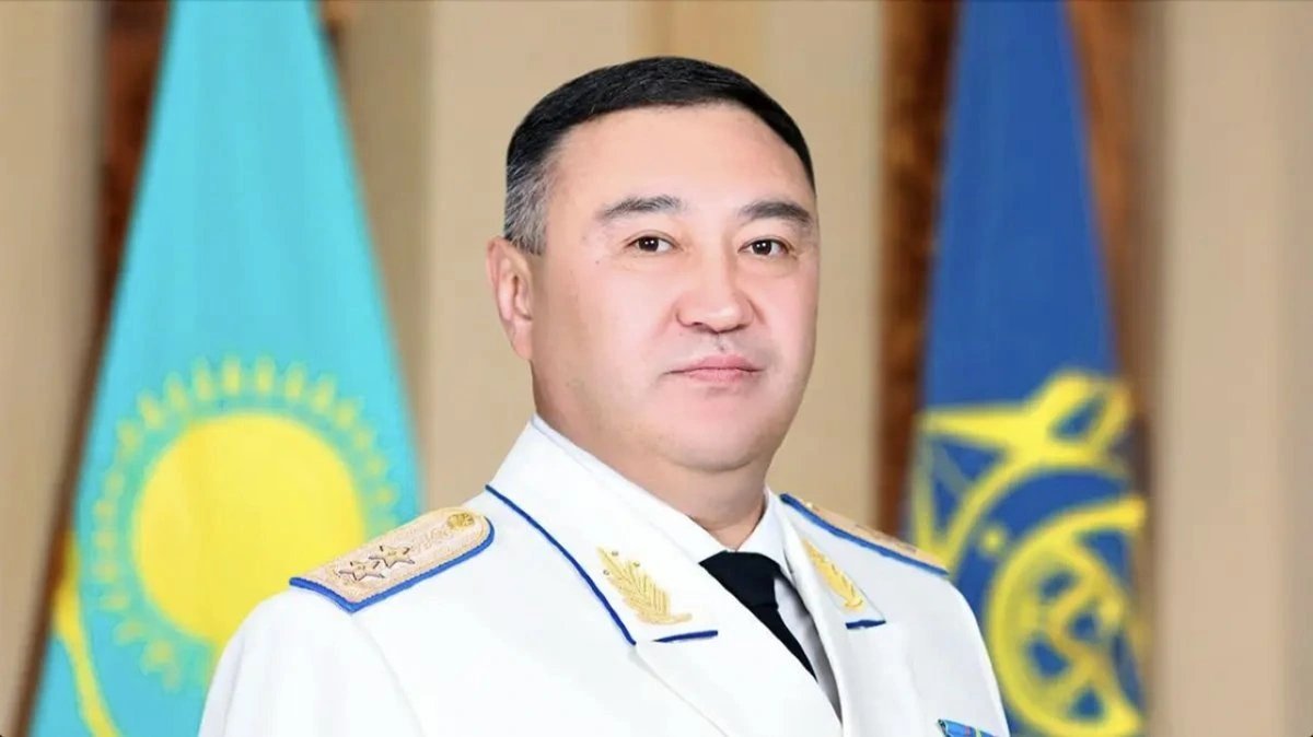 Tokayev decree expands Sagimbayev's KNB personnel powers