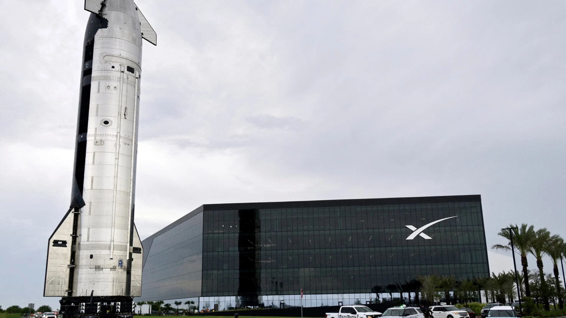 SpaceX в понедельник запустит Starship в первый орбитальный полет