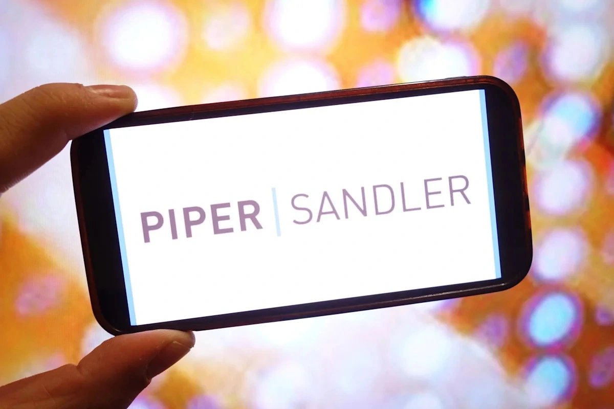 Piper Sandler in talks to acquire Perella Weinberg, WSJ reports