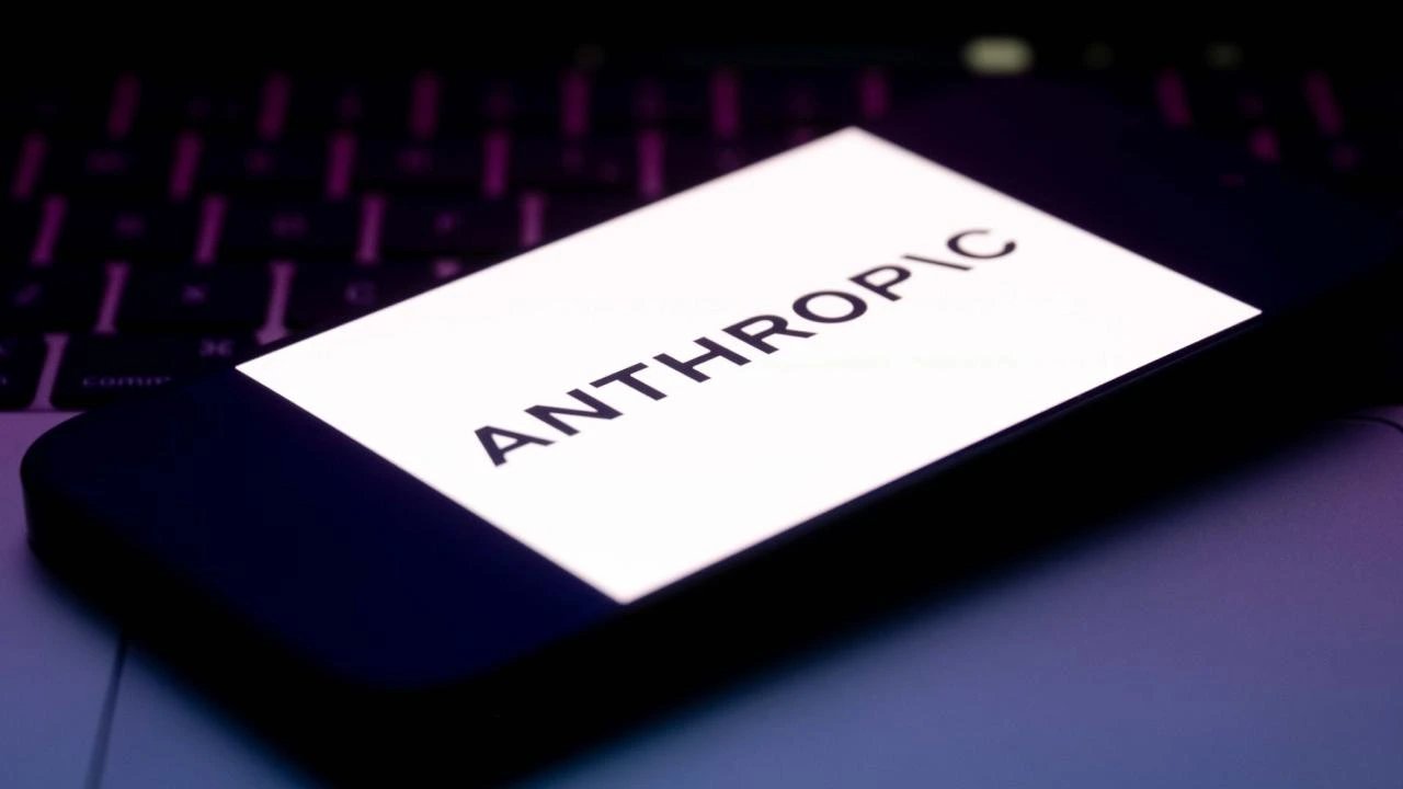 В документах Anthropic к IPO говорится, что ИИ может скрывать данные и манипулировать