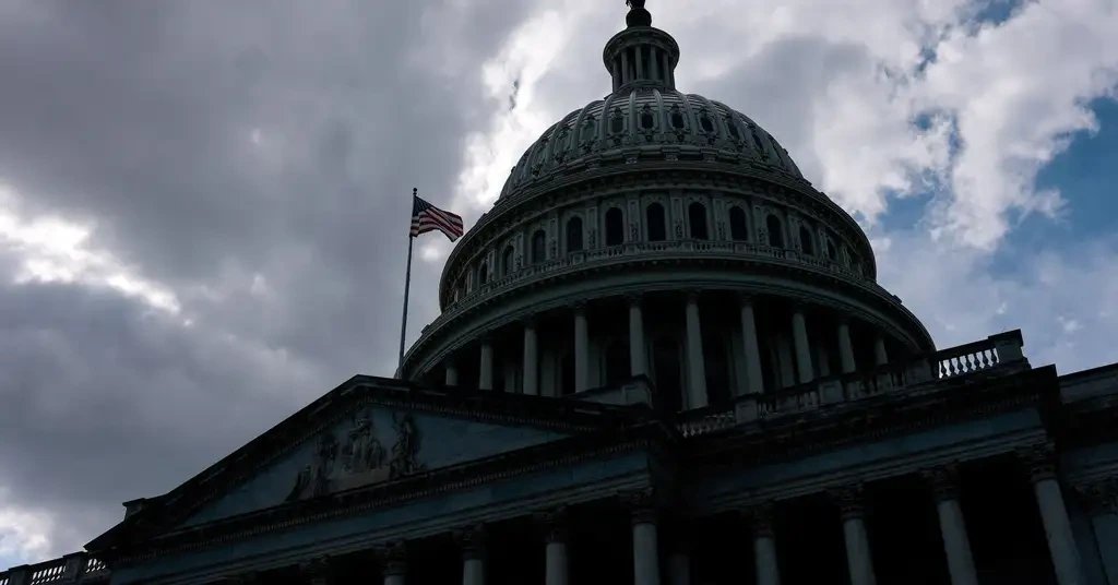 Семь штатов США подали в суд на администрацию Трампа из-за задержки $810 млн
